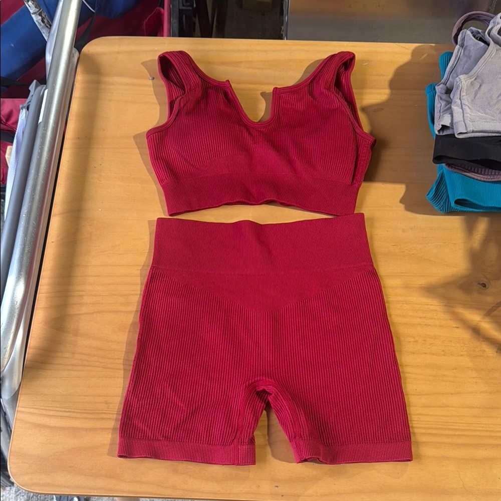 Ribbed Red Seamless Sports Bra & High-Waist Shorts Set